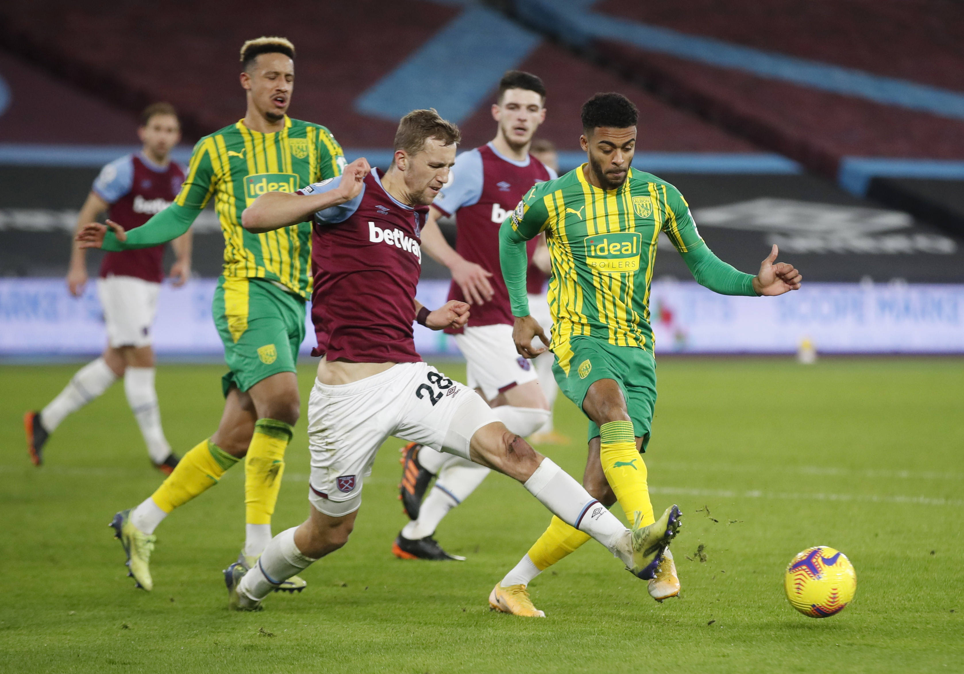 配合上也具 配合上也具